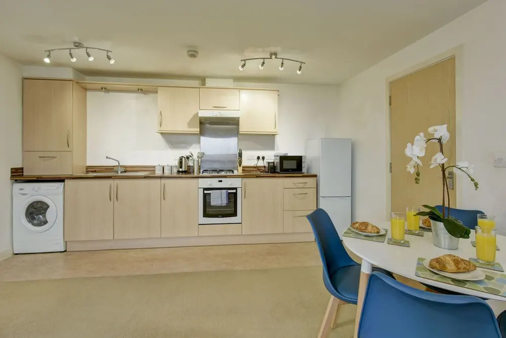 Karah Suites - Manley Gardens Apartments