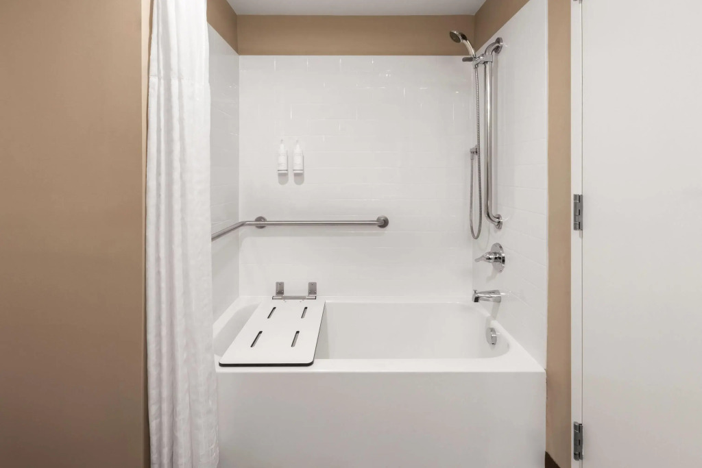 Super 8 by Wyndham Marysville/Port Huron Area