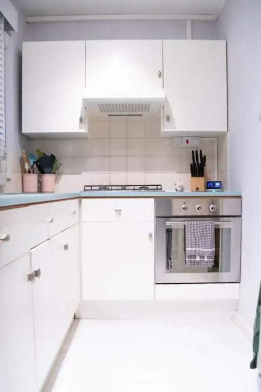 Beautiful Battersea Flat - 4 Guests