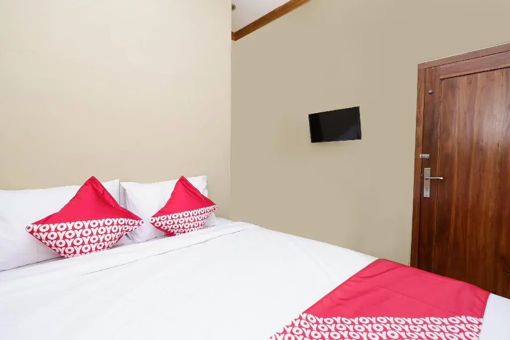 OYO 1312 Graha Wisata Hotel