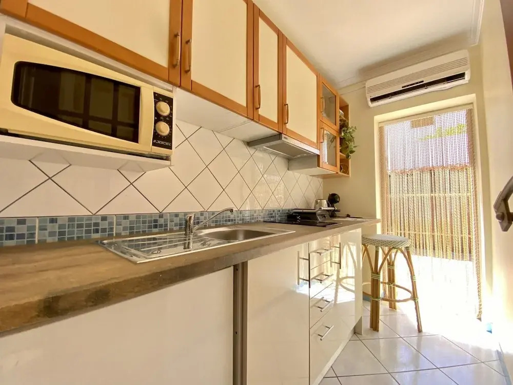 Faro Airport Flat 7 by Homing