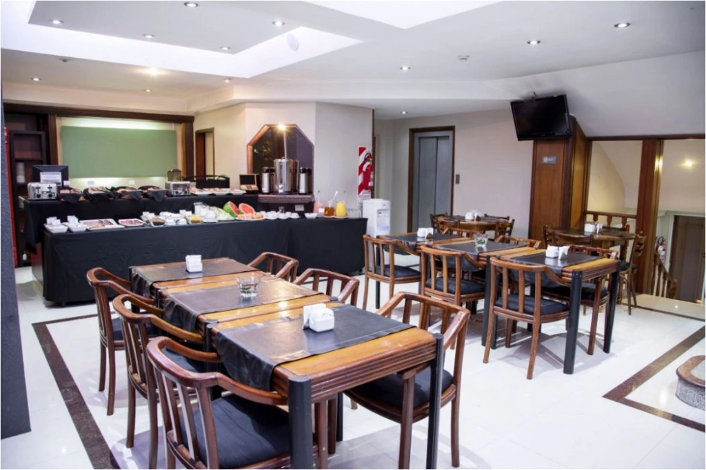 Tritone Hotel