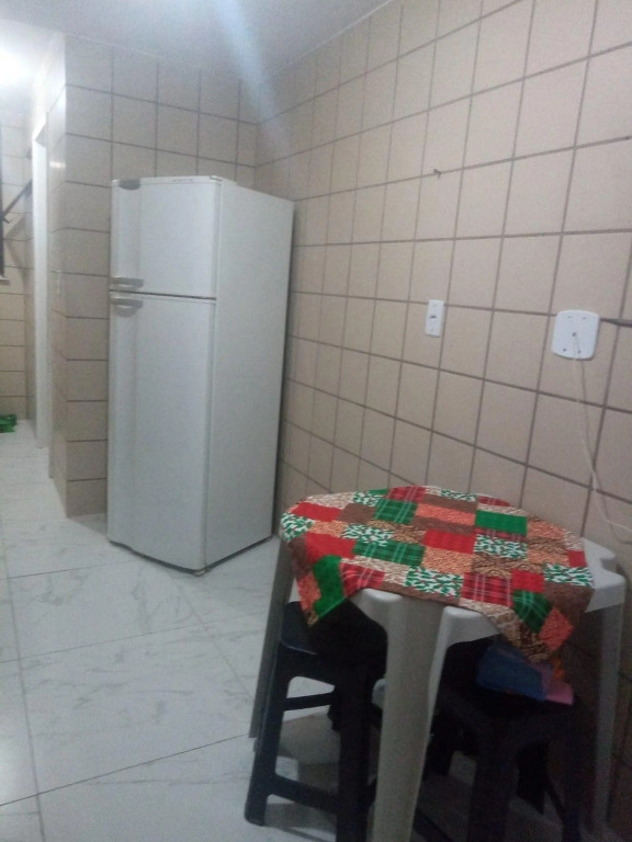 Apartamento Familiar, 250 Metros Da Praia Do Forte Com Piscina E Campo De Futebo