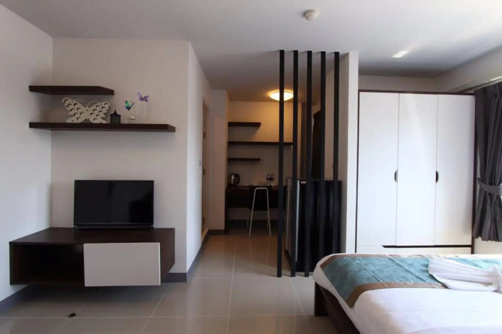 The Venese Hotel
