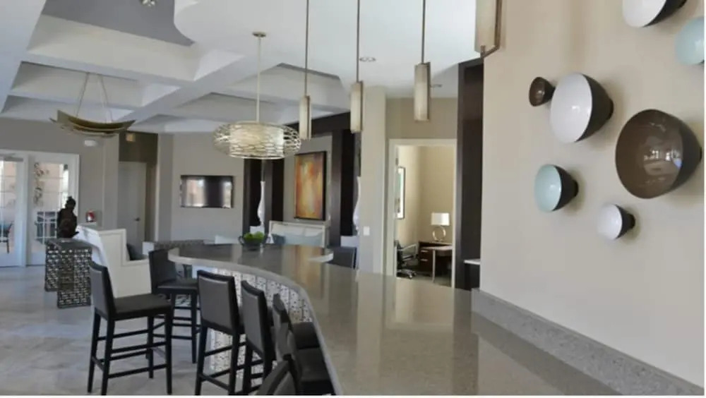 Spacious and Gorgeous Home ST5148