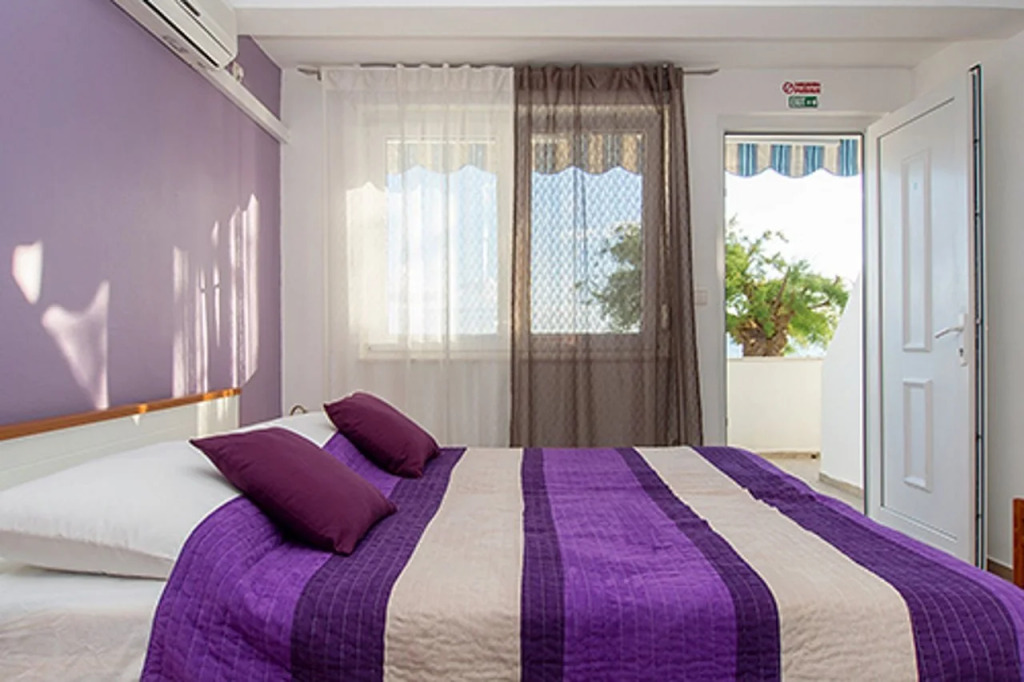 Beachfront Apartments Zanic