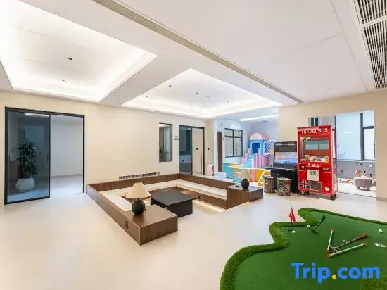 Yunshang Grassland·Huichuan·Hi Designer Light Luxury Holiday Meishu (Star Ski Resort)