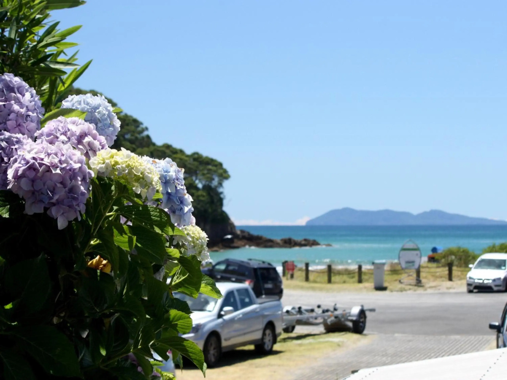 Seasong - Waihi Beach Holiday Home