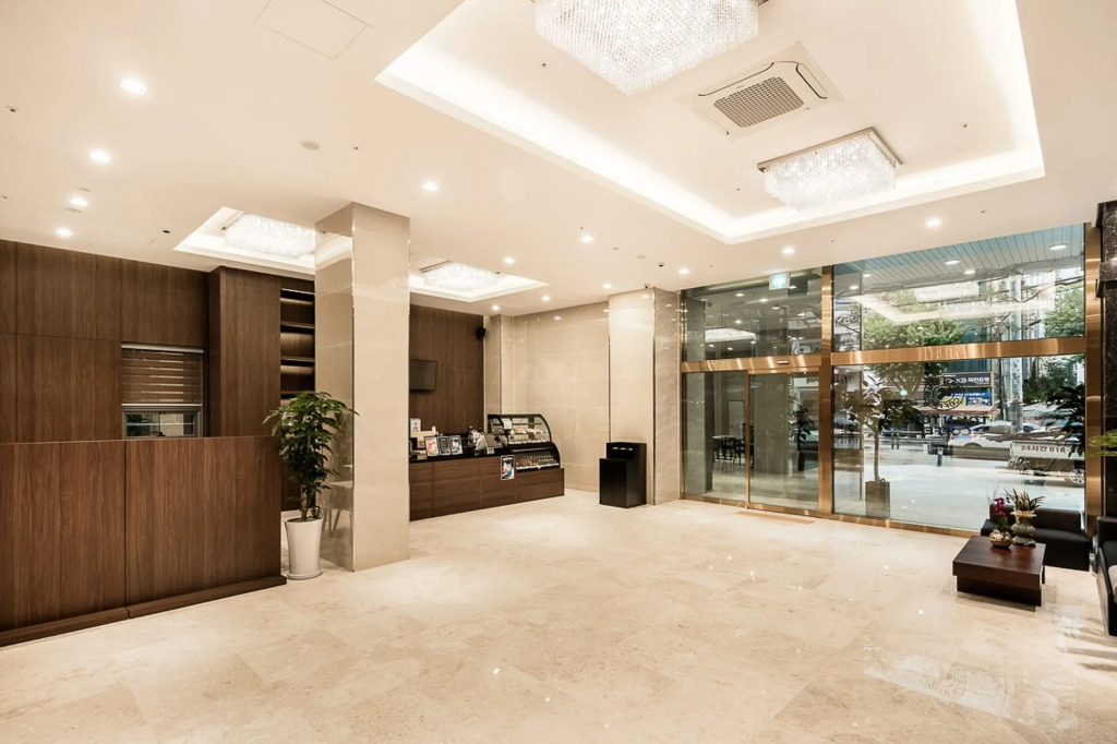 WD Hotel