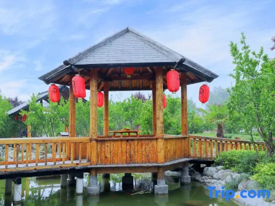 Yuwenquan Hotel