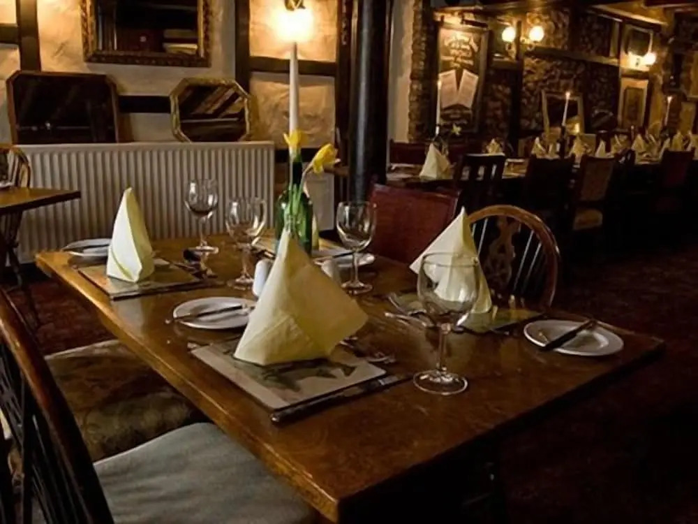 Dun Cow Inn