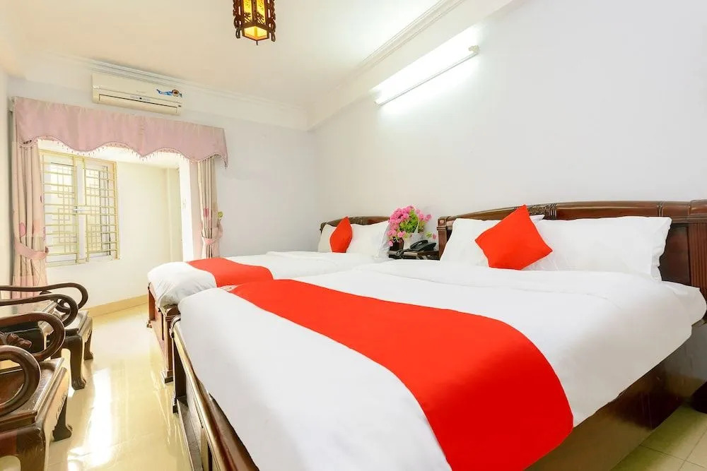 OYO 461 Hotel Ngan Ha