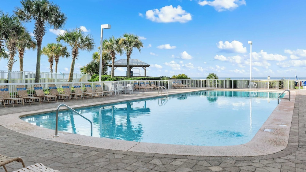 Seaside Beach & Racquet Club 5214
