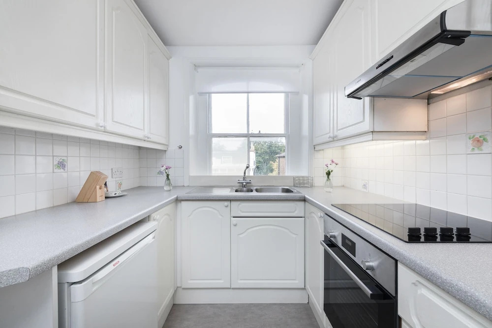 Delightful 1BR apt in Victorian Building Close to Hampstead Heath