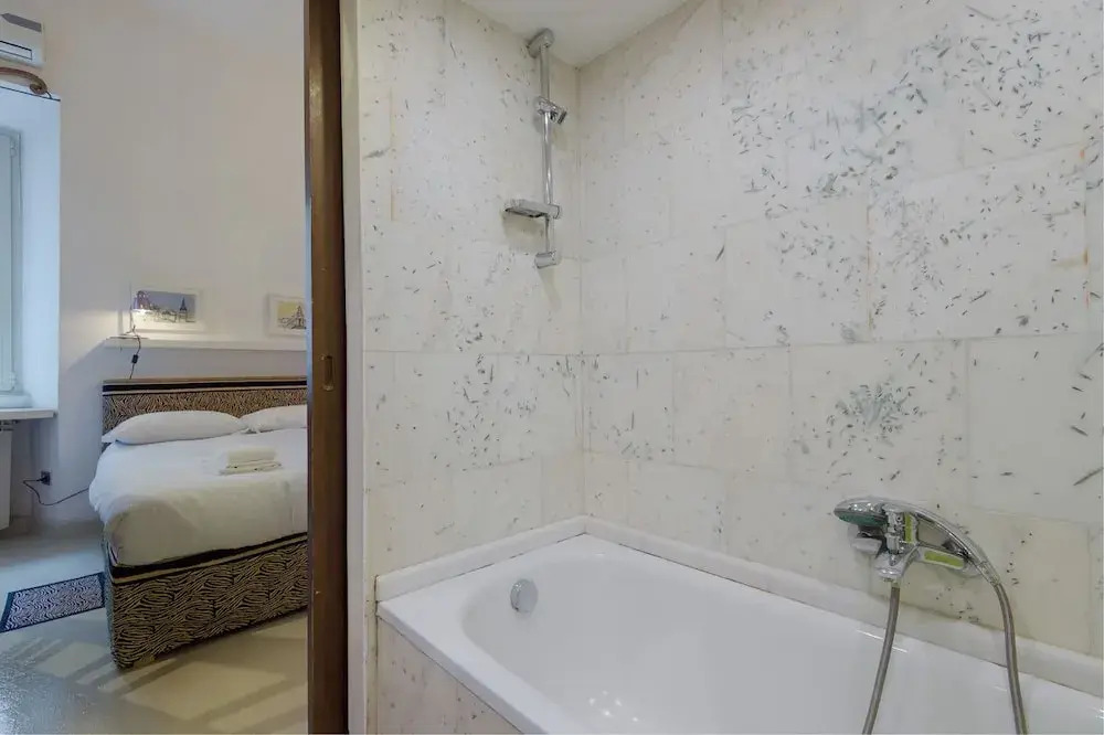 Farnese Stylish Apartment