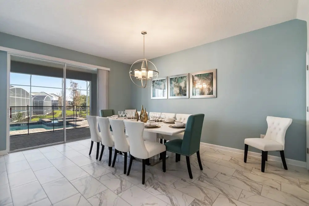 Spacious 8-Bed ChampionsGate Resort Hm-1559PW