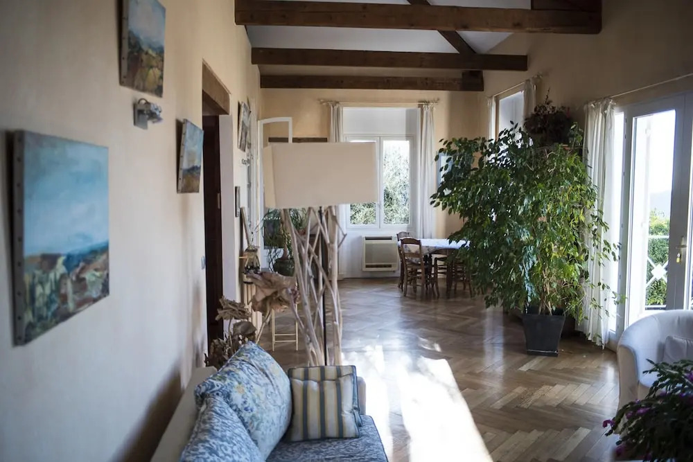 Villa 12