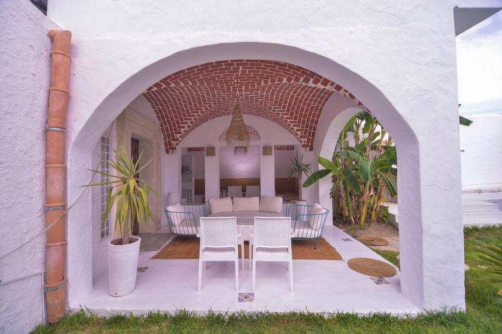 Airbetter - Fabulous Stay at Villa Skander Hammamet with Pool