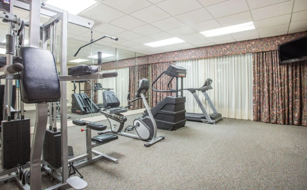 Ramada by Wyndham & Suites Warner Robins