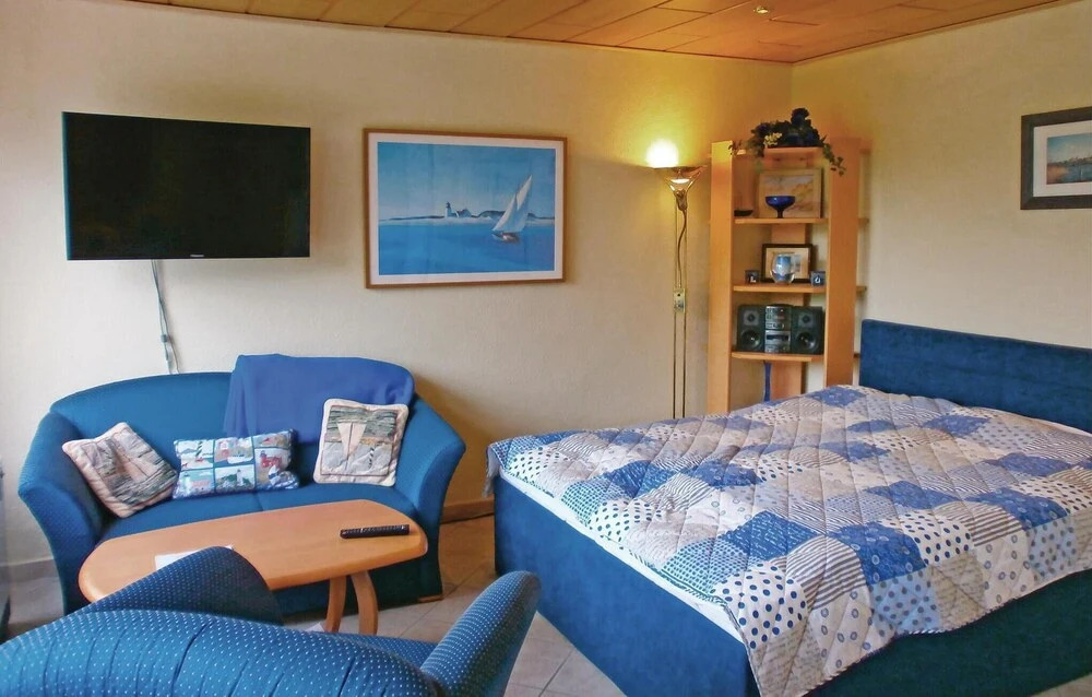 Amazing Home in Diedrichshagen With 1 Bedrooms