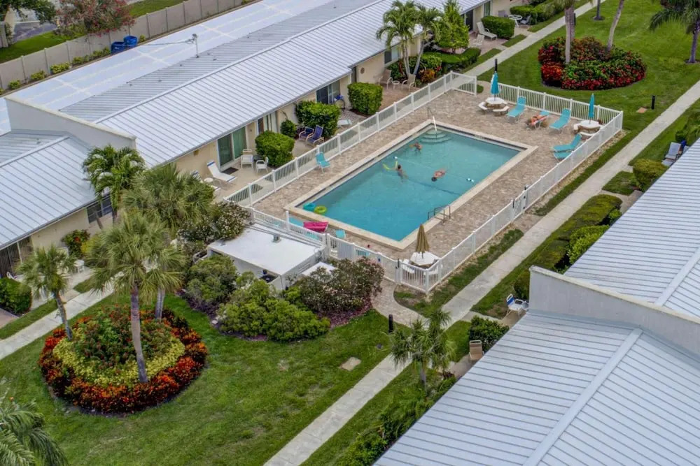 Jamaica Royale Beach View Towers By Beachside Management