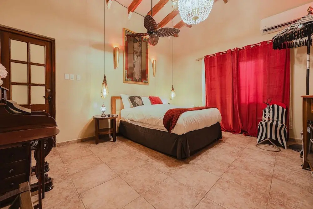 Narnia Room Aruba Oranjestad
