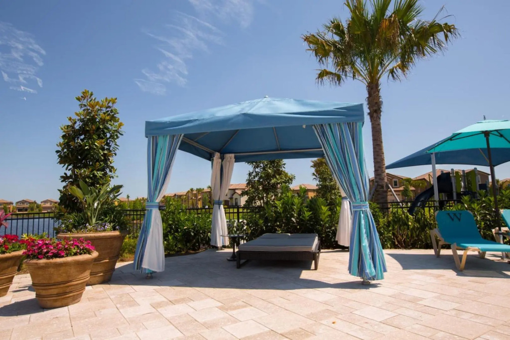 Resort Townhome wPRIVATE Pool & BBQ, near Disney