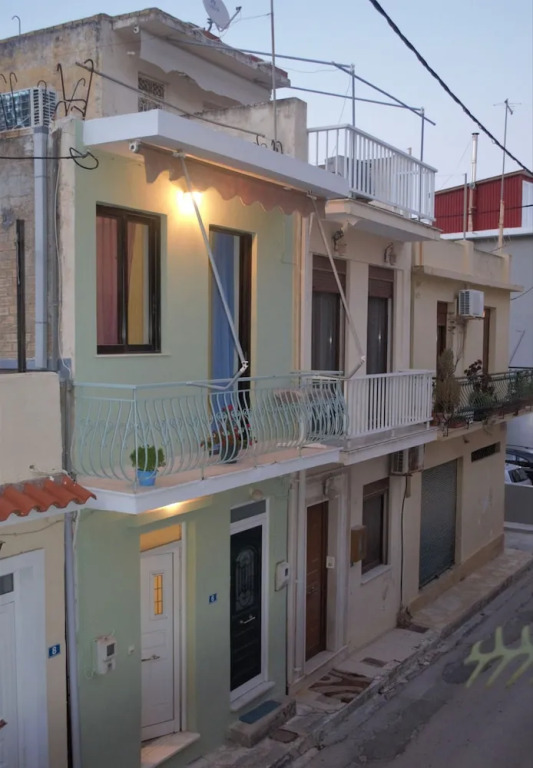 Reggina's zante house