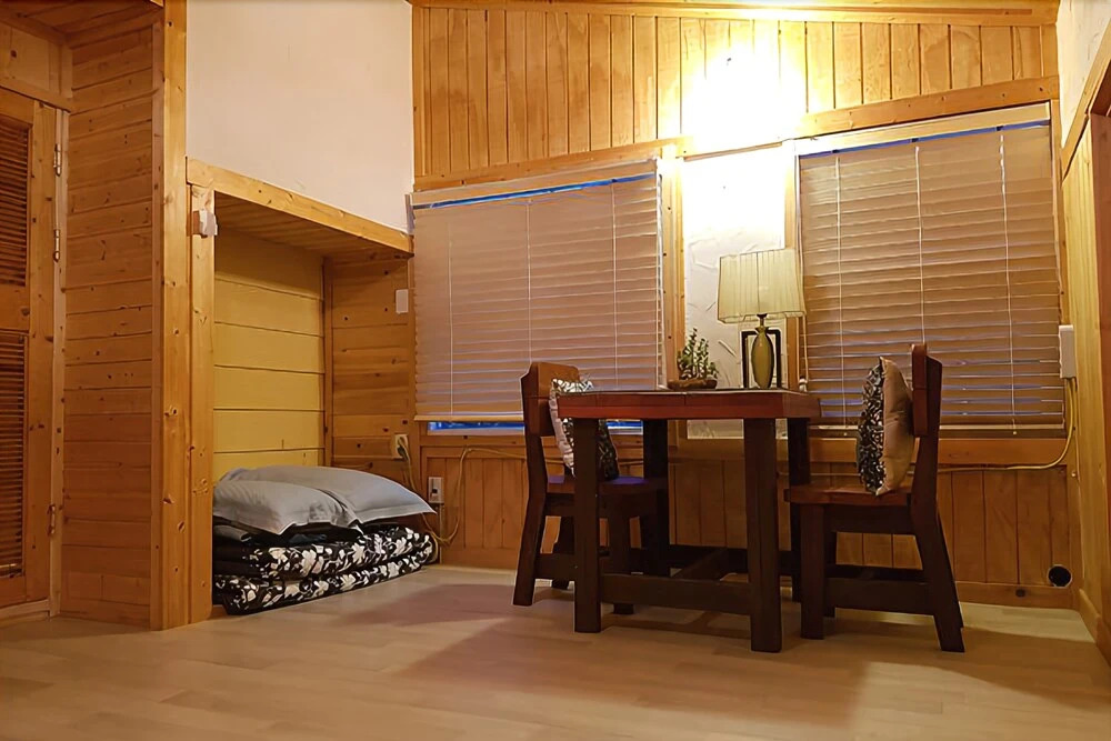 Hongcheon Barack Pension