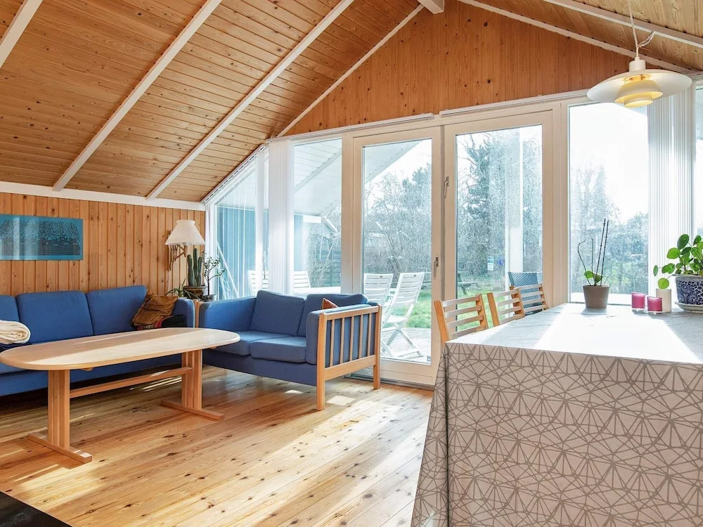 6 Person Holiday Home in Store Fuglede
