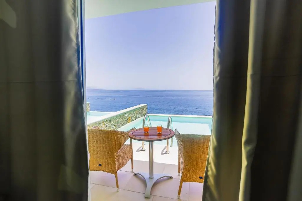 "room in Guest Room - Room With Private Pool"