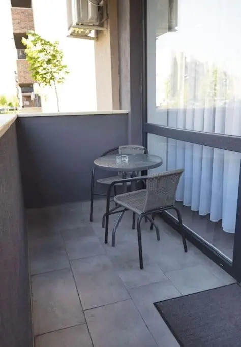 Apartament cu 3 camere Prima Universității