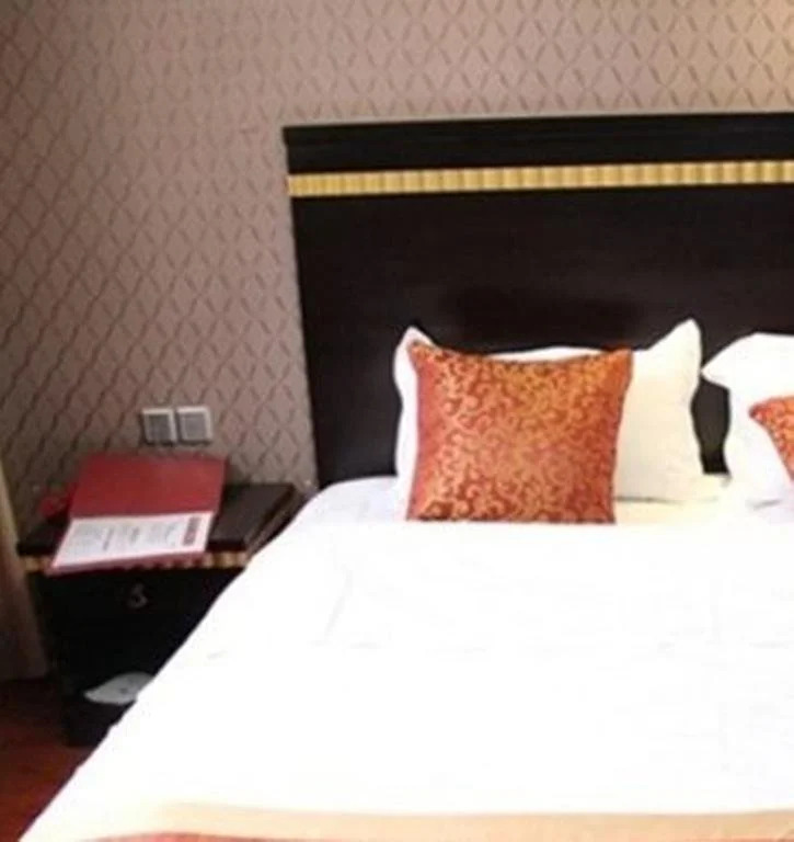 Fengyuan Hotel