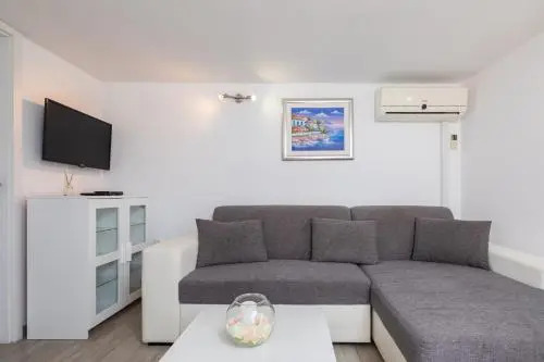 Villa Blanka Apartments