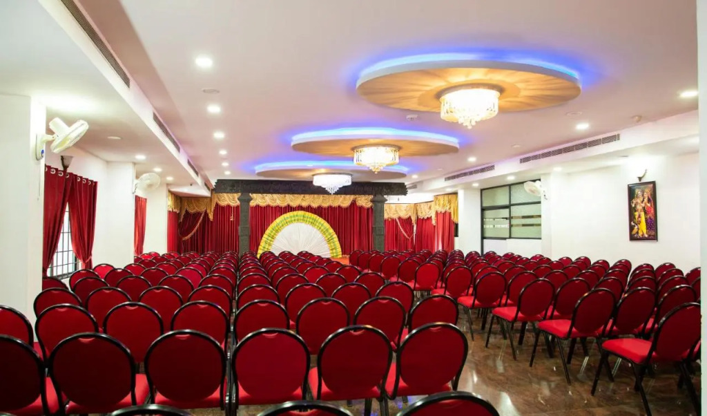 Chandana Inn