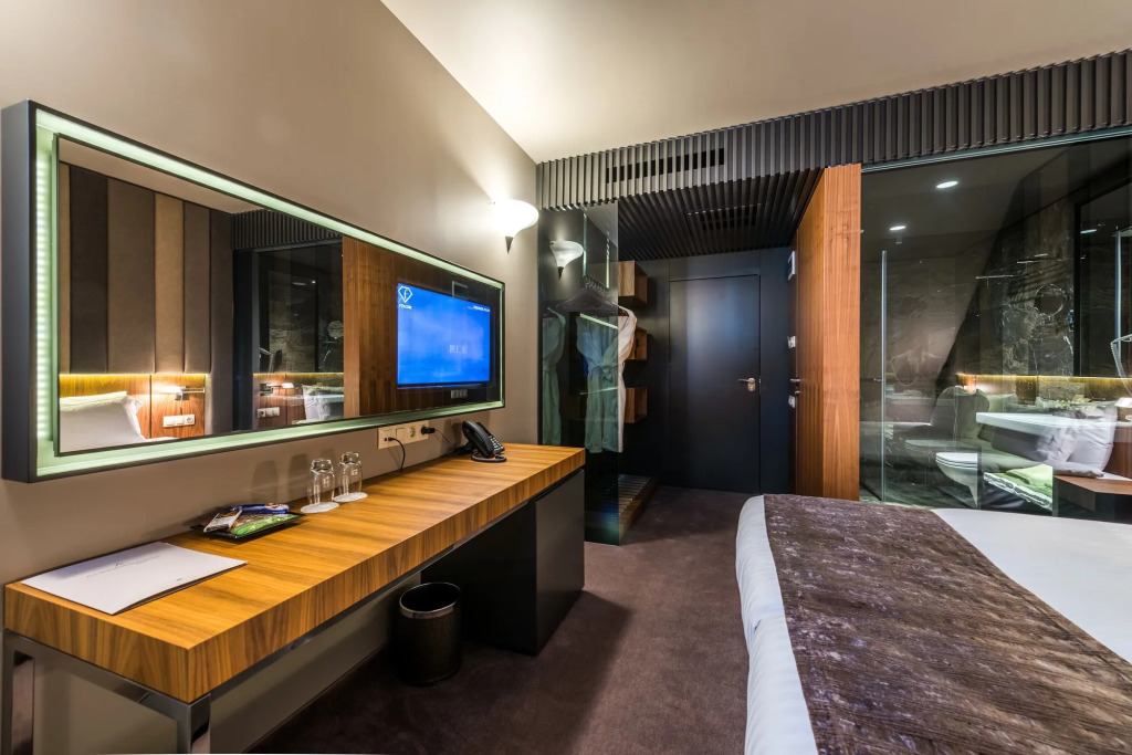 All Seasons Residence Design Hotel