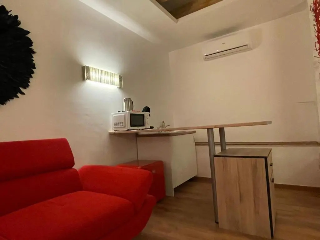 NEW Workspace Studio Savoya9 Self Check in Old City Center
