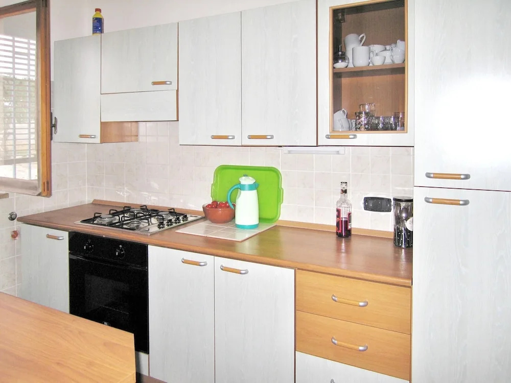 Villa With 4 Bedrooms in Torre Pali Lecce, With Wonderful sea View, En