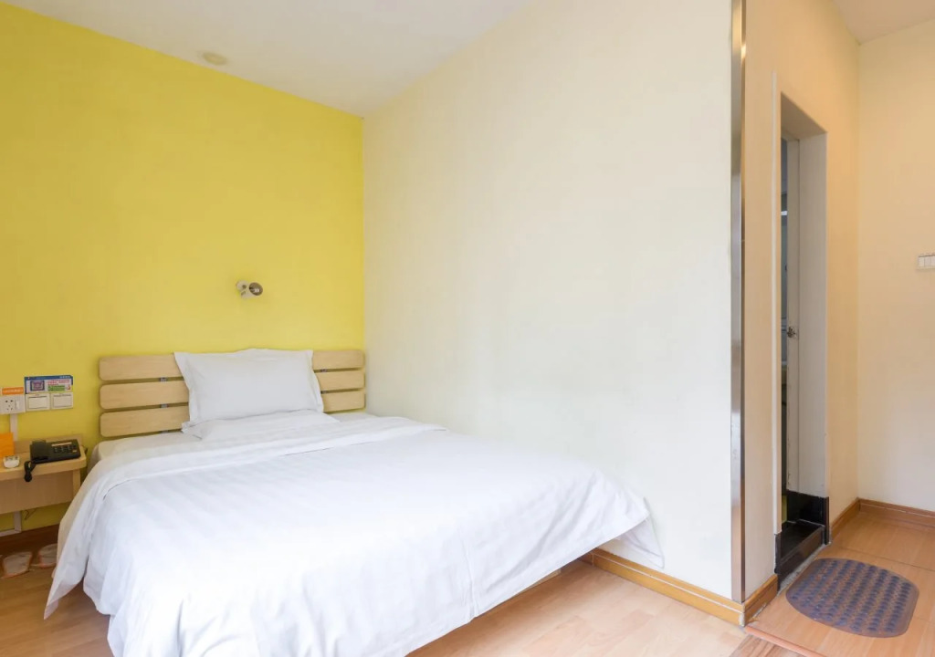7 Days Inn Guangzhou Beijing Road Metro Branch