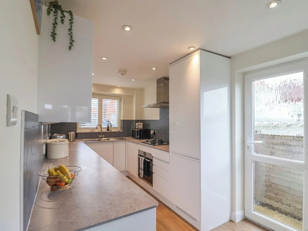 2 Studley Gardens