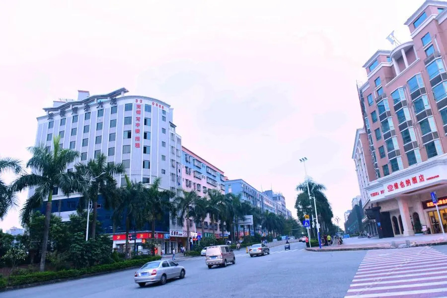 Vienna Hotel Shenzhen Dalang Clothing Base Branch