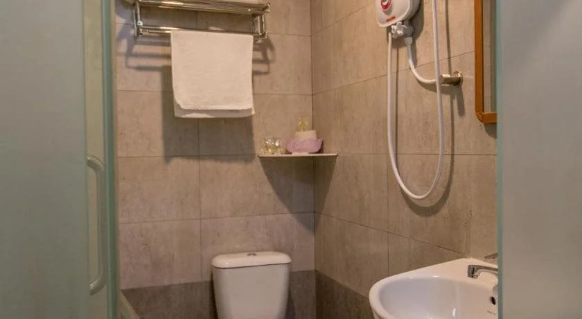 U Plus Budget Hotel