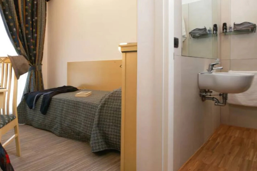 Hotel Mary