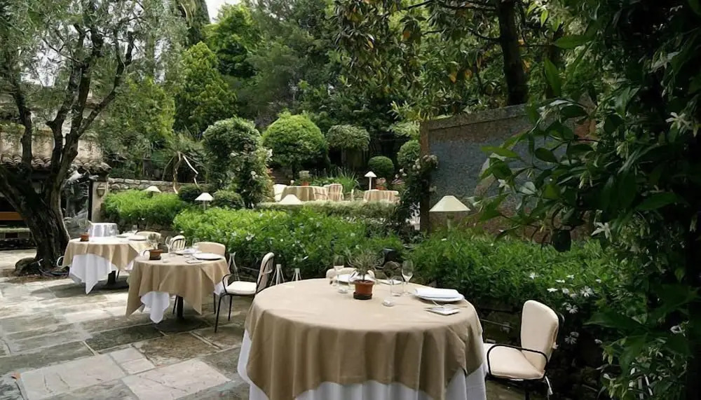 Moulin De Mougins