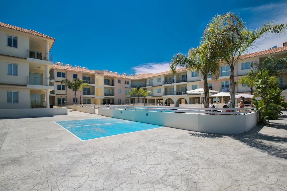 Cyprus Apartment Palm 208 Gold