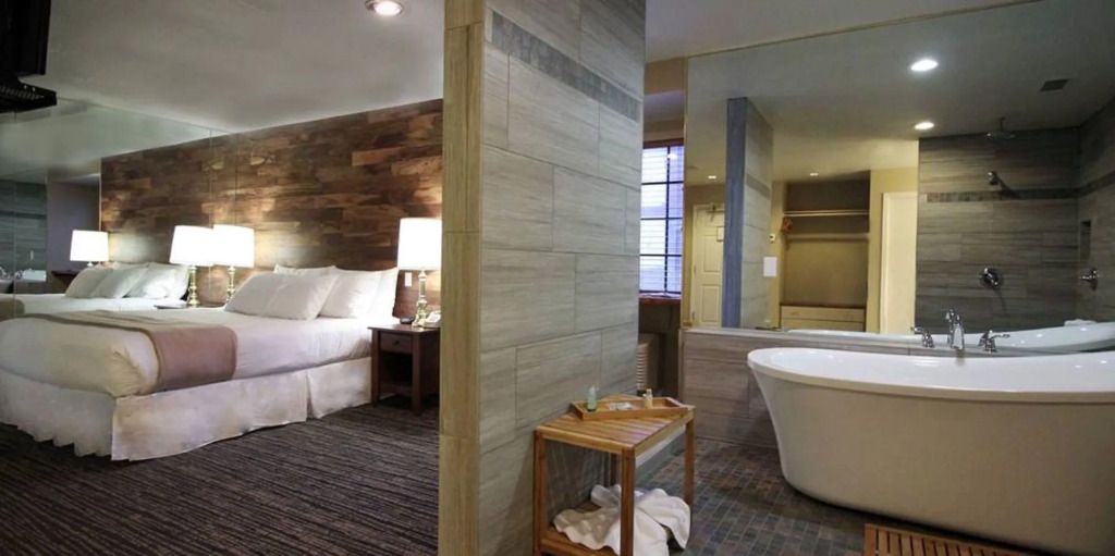 Postmarc Hotel and Spa Suites