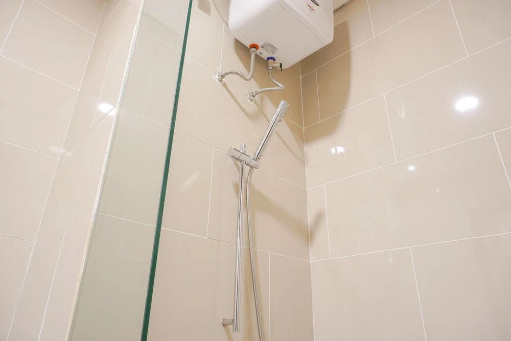 Spacious And Nice 2Br At Permata Hijau Suites Apartment