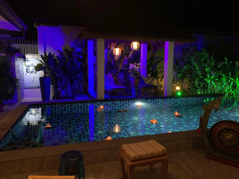 Blue Bird Villa