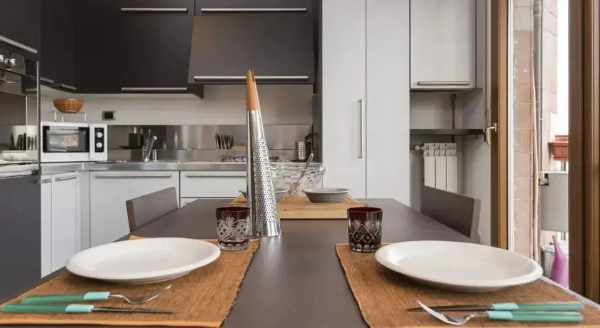 Omodeo Halldis Apartment
