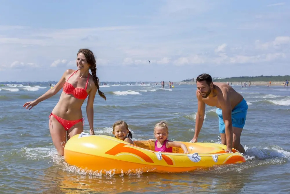 Camping Officiel Siblu Les Pierres Couchees